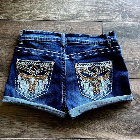 BLING Western BAMBOO Jean Shorts Rhinestones Bull Skull Embroidery  9/10 NEW NWT - Picture 8 of 14